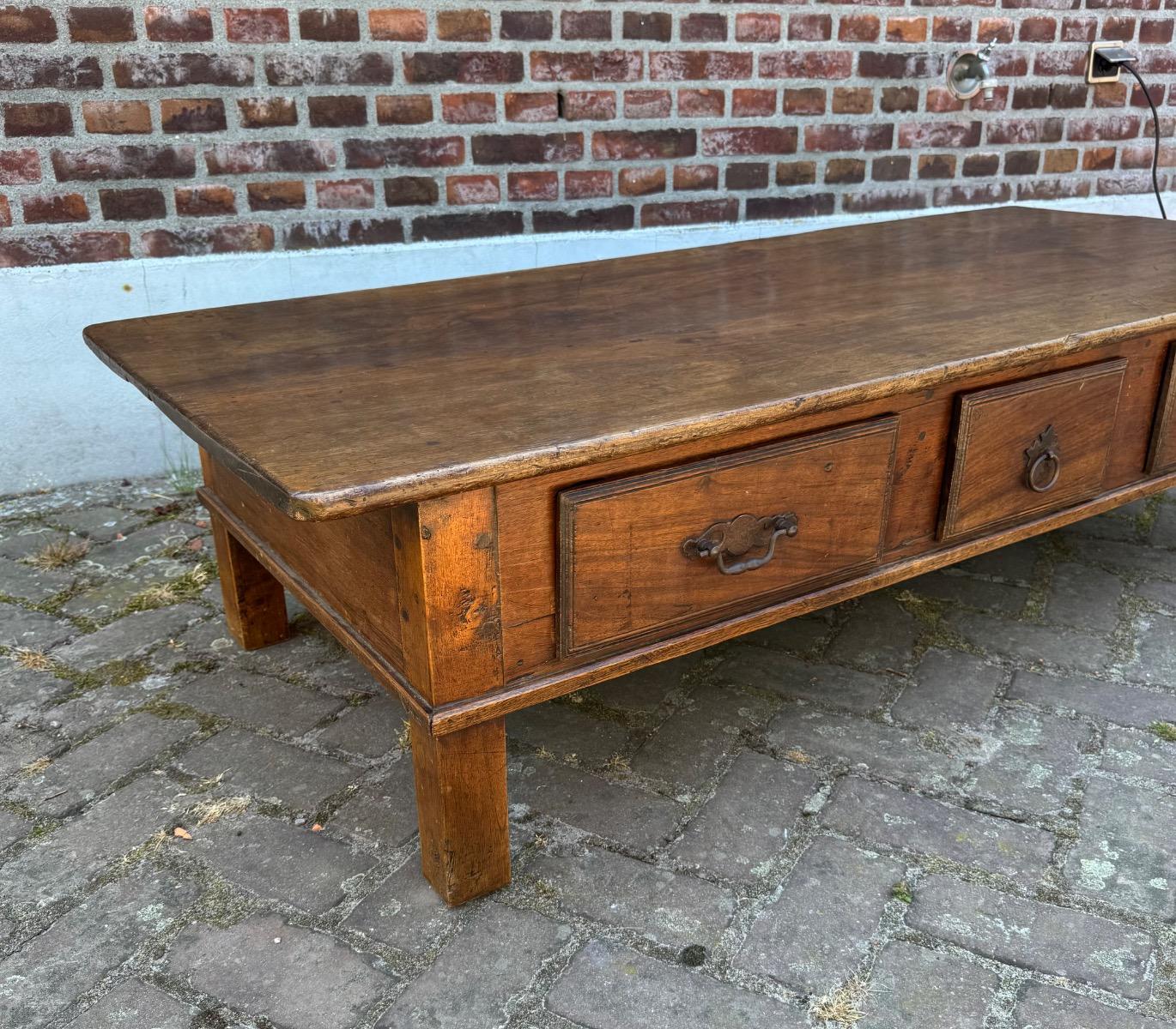 Spanish coffee table in chestnut 