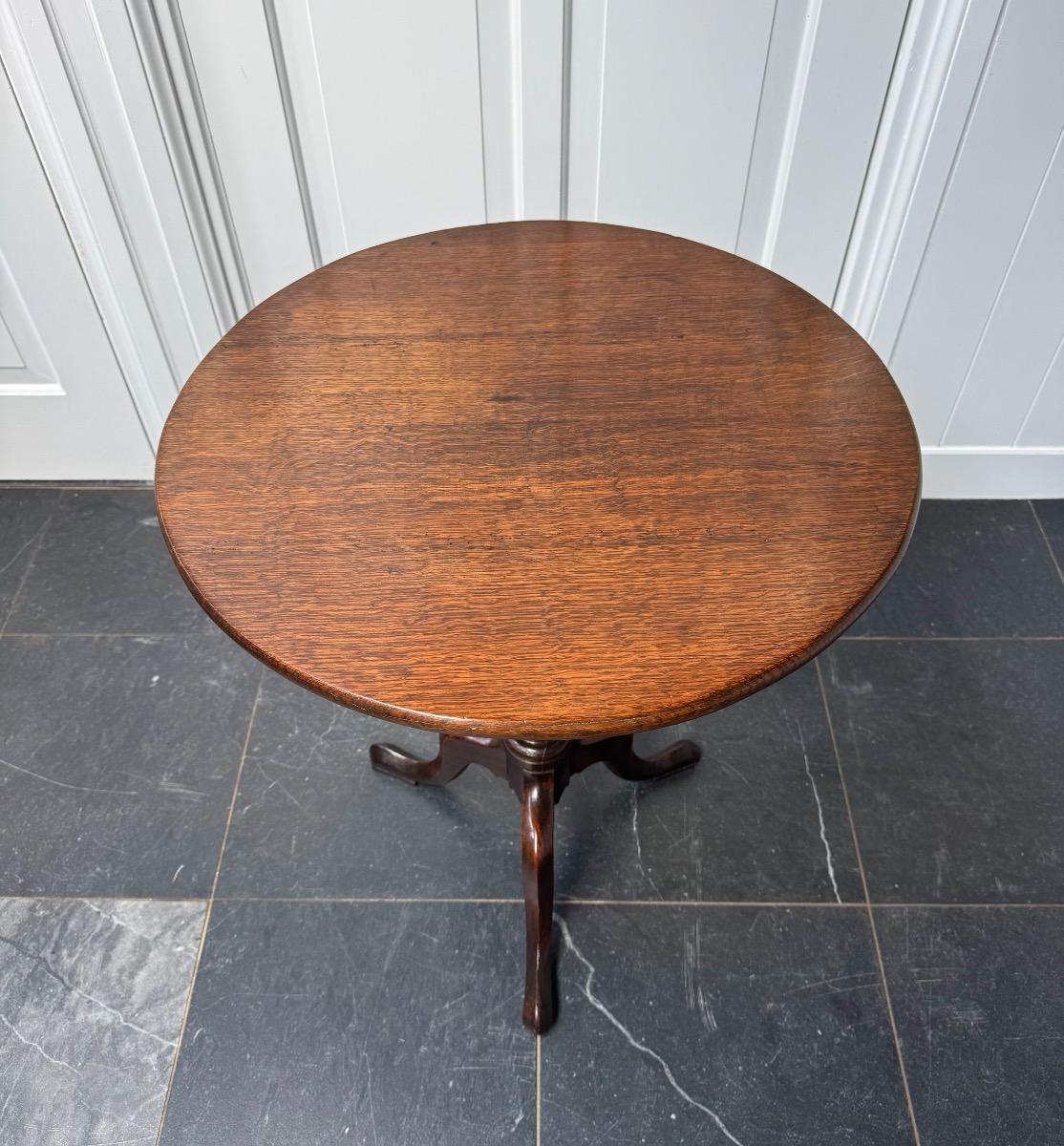 Tilttop table ca 1800