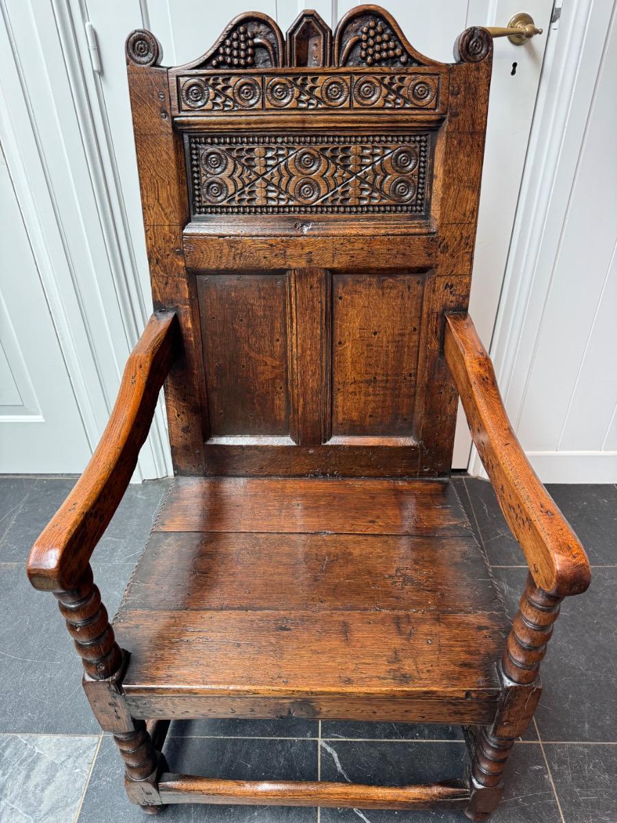 Wainscot chair ca 1680