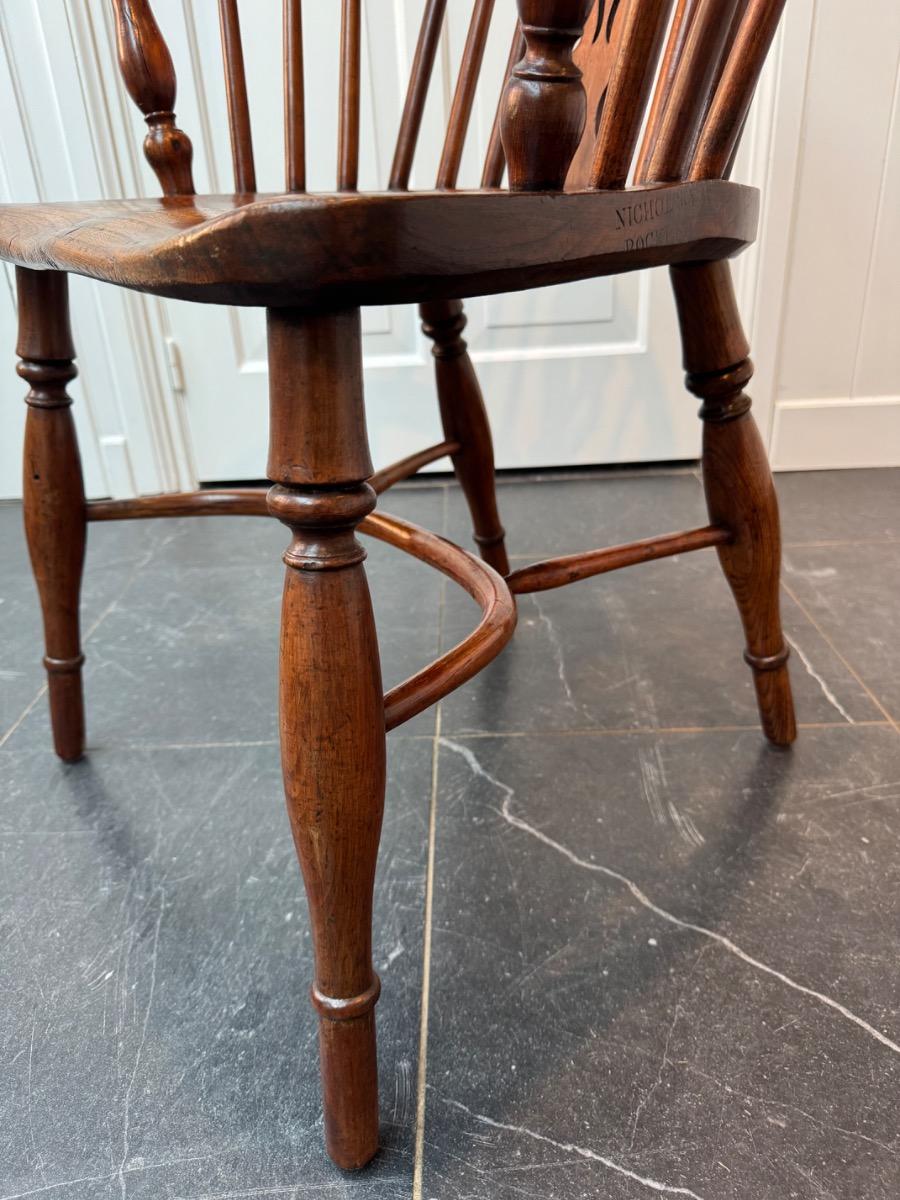 Yew wood Windsor arm chair 